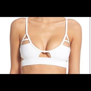 Tavik white bikini TOP